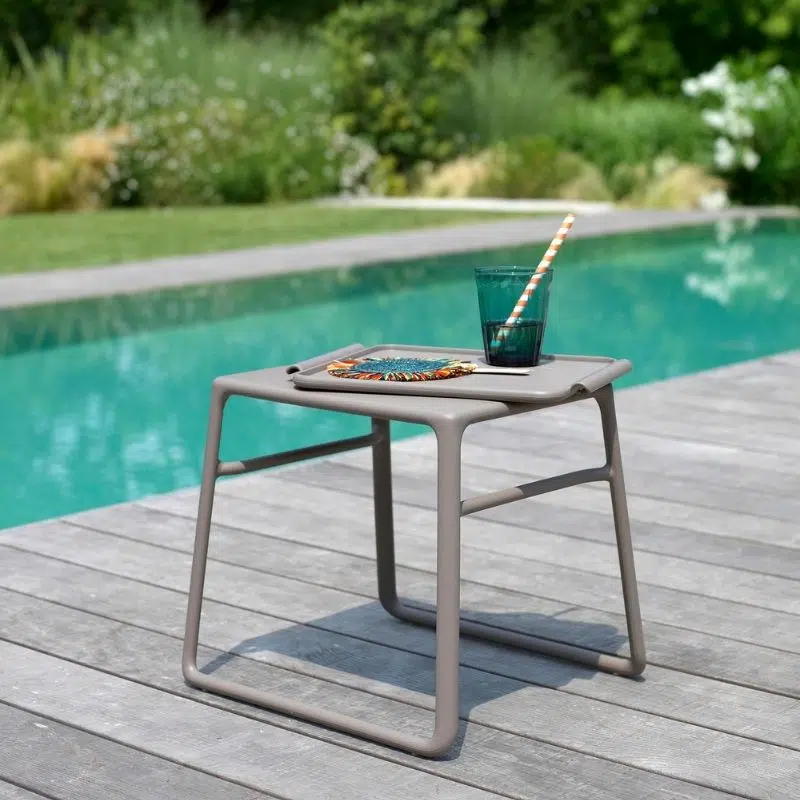 Outdoor POP side table white