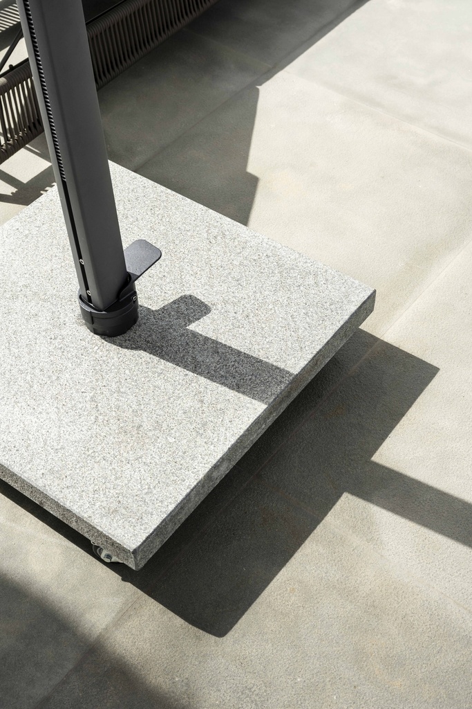 Base granite 125kg grey