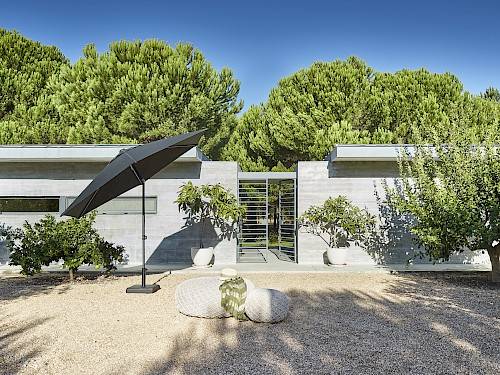 Umbrella Malibu alu teak/speckle 200x200 or round 250