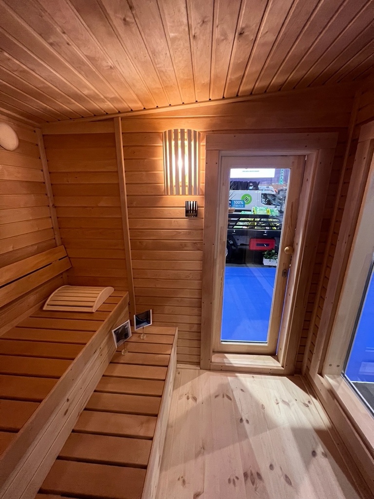 Sauna Cube 230x230x260cm with panoramic window