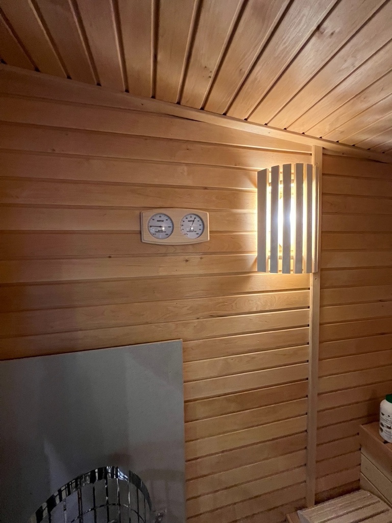 Sauna Cube 230x230x260cm with panoramic window