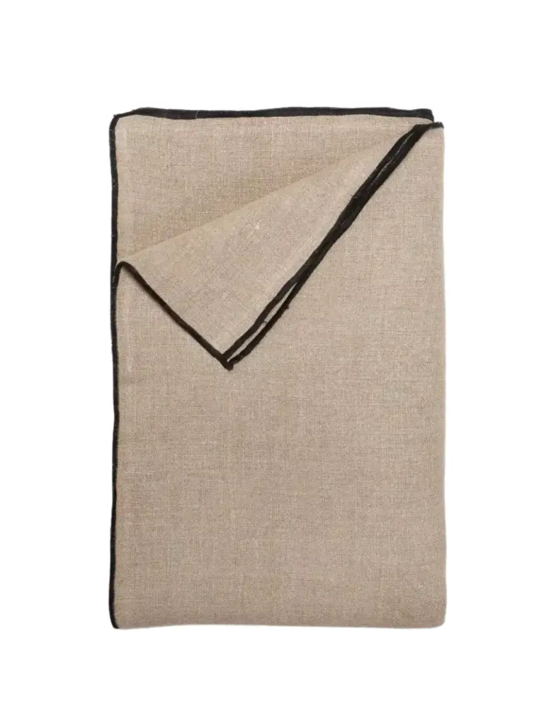 Pawai bed runner 220x140