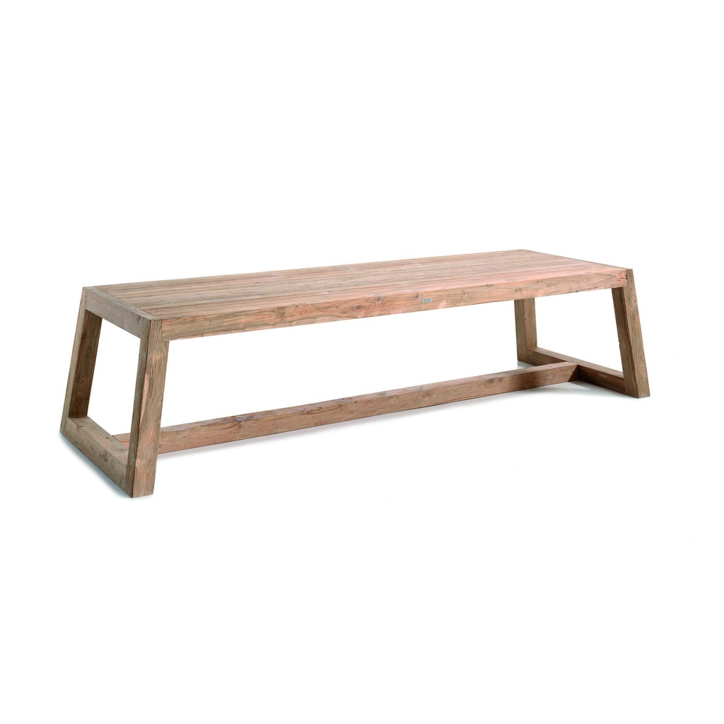 Outdoor dining table Hermosa recycled teak 300cm