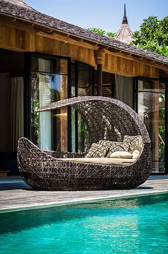 Lounge bed Whale wicker/cushion beige linen  180x140cm